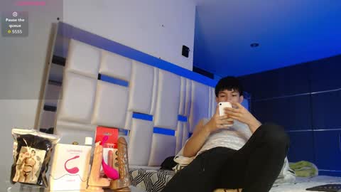 Snapshot of sam_katt chatting on April 28, 6:07 am Sam katt online show from April 28, 6:07 am