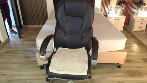 SAM MANSON online show from February 23, 12:13 pm