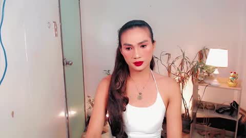 Snapshot of sam_mitinair chatting on December 4, 9:13 pm sam online show from December 4, 9:13 pm