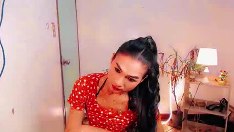 Snapshot of sam_mitinair chatting on December 6, 11:03 pm sam online show from December 6, 11:03 pm