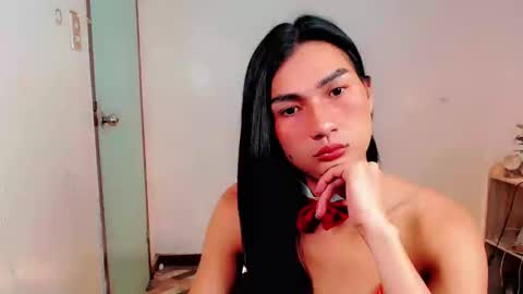 Snapshot of sam_mitinair chatting on January 16, 4:28 am sam online show from January 16, 4:28 am