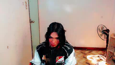 Snapshot of sam_mitinair chatting on February 1, 2:24 pm sam online show from February 1, 2:24 pm