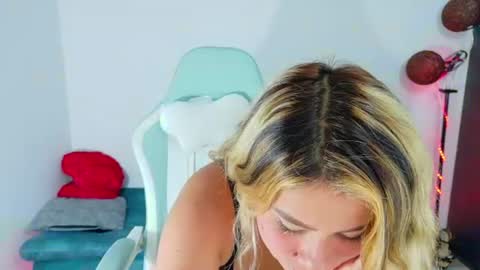 Snapshot of sam_sexual_enjoyment chatting on June 18, 2:10 pm sam_sexual_enjoyment online show from June 18, 2:10 pm