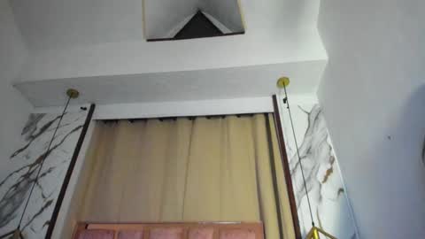 samaelandlilitt online show from March 11, 7:36 am