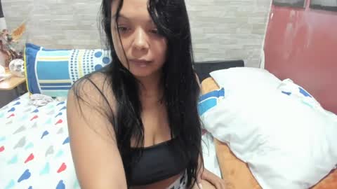 Snapshot of samanta1013 chatting on July 22, 8:39 am samanta1013 online show from July 22, 8:39 am