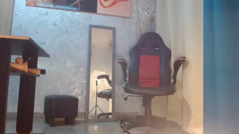 samanta online show from February 21, 11:11 am