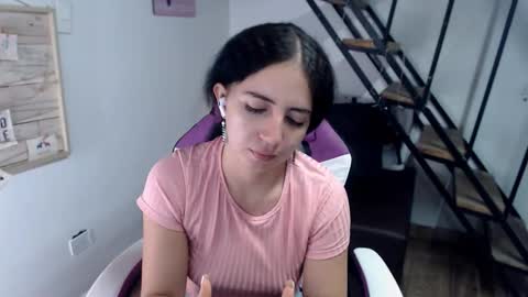Snapshot of samantha2girl chatting on October 18, 8:53 pm samantha online show from October 18, 8:53 pm