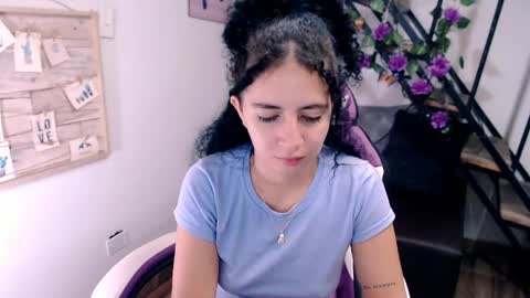 Snapshot of samantha2girl chatting on May 11, 3:07 pm samantha online show from May 11, 3:07 pm