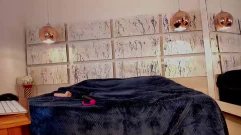 Samantha  online show from February 28, 2:53 pm