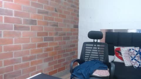 Snapshot of samantha__karolstone chatting on May 4, 2:24 pm SAMANTHA online show from May 4, 2:24 pm