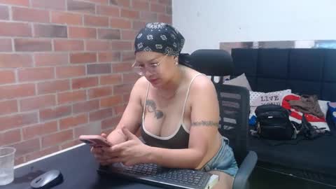 Snapshot of samantha__karolstone chatting on May 29, 4:38 pm SAMANTHA online show from May 29, 4:38 pm
