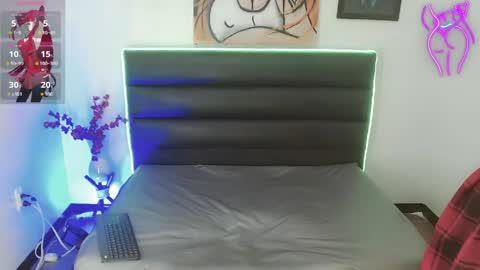 samantha__paez online show from May 18, 7:31 pm