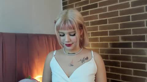 samantha_browwnn online show from January 14, 3:56 am