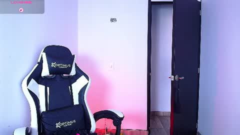 Snapshot of samantha_devil_ chatting on July 30, 9:14 pm Samanta online show from July 30, 9:14 pm