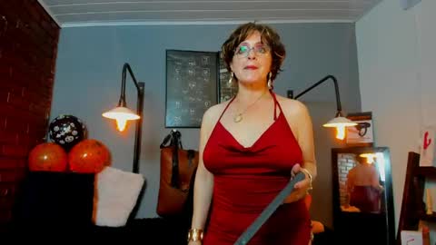 Snapshot of samantha_mature56 chatting on May 6, 2:19 am Sam online show from May 6, 2:19 am