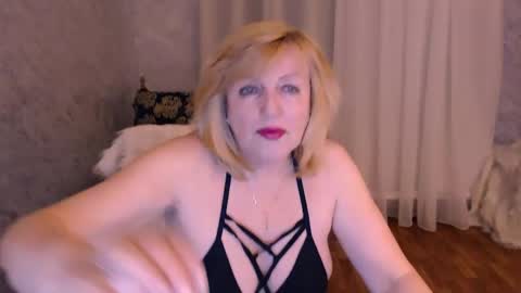 Snapshot of samantha_si chatting on April 25, 11:46 am Samantha online show from April 25, 11:46 am