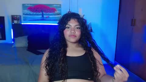 samanthaa_8_ online show from April 14, 2:12 pm