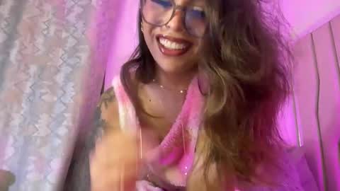 Samantha Bernardo online show from March 6, 4:31 am