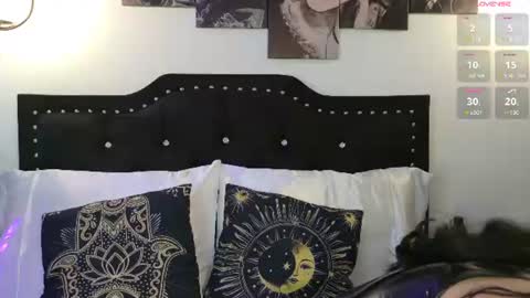 Snapshot of samanthagrant_ chatting on August 3, 8:01 pm IGSamanthaGrant 10 online show from August 3, 8:01 pm