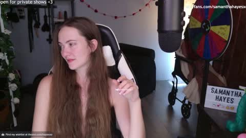 Snapshot of samanthahayesxoxo chatting on February 13, 7:45 am The Real Samantha Hayes haha online show from February 13, 7:45 am