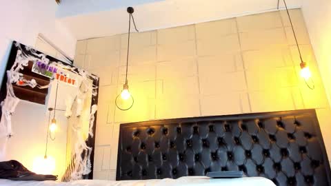 Alejandra  online show from October 30, 10:06 am