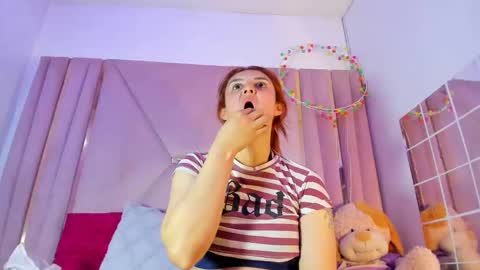 Snapshot of samanthamoonsx chatting on March 14, 8:25 pm Samantha online show from March 14, 8:25 pm