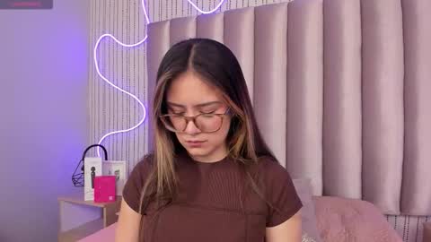 Alejandra  online show from February 3, 11:04 am