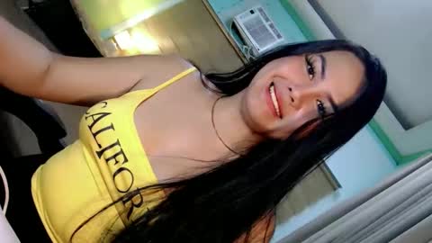 SAMANTHA online show from April 10, 8:52 am