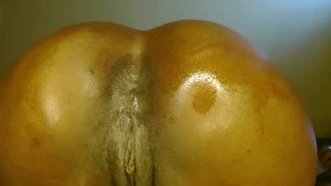 manth online show from January 8, 7:54 am