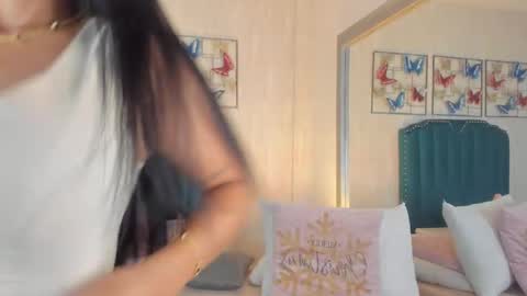 Samara Warren online show from December 21, 11:39 am