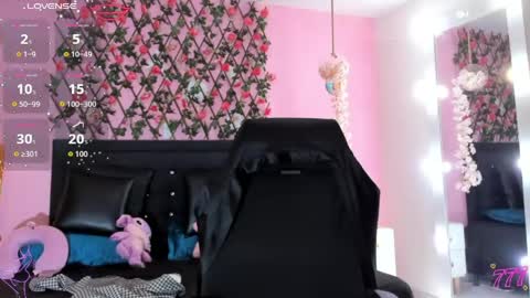 Snapshot of samaracortez chatting on May 19, 7:20 pm Sammy online show from May 19, 7:20 pm