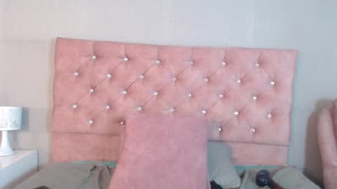 samaragrey18 online show from February 28, 7:26 am