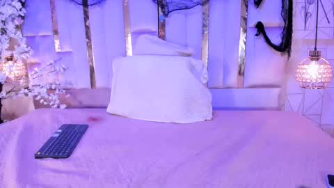  Samara jhonson online show from November 18, 9:30 pm