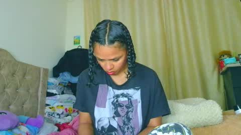 samary thomas online show from May 5, 11:46 pm