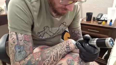 Snapshot of samboiamtho chatting on February 13, 5:48 am samboiamtho online show from February 13, 5:48 am