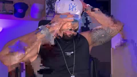 Sam Dornan online show from April 6, 1:36 am