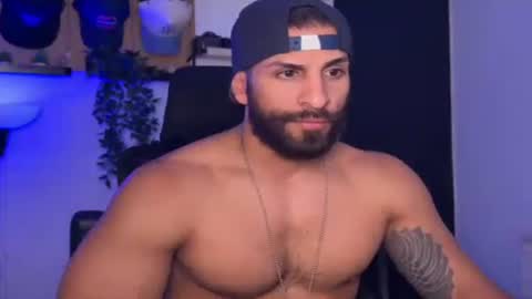 Sam Dornan online show from July 10, 10:23 pm