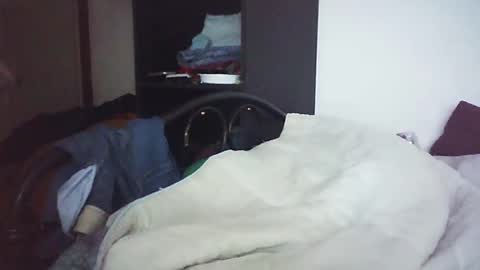 Snapshot of samedisamedi1nouveau chatting on March 2, 6:19 pm Samedisamedi1nouveau online show from March 2, 6:19 pm