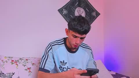 samevansx online show from February 17, 3:29 pm