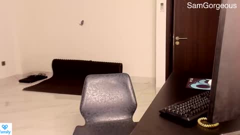 Snapshot of samgorgeous chatting on February 19, 11:28 am Fansly - Top4fans online show from February 19, 11:28 am