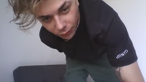 Snapshot of samgorgeous chatting on February 9, 2:59 am Fansly - Top4fans online show from February 9, 2:59 am