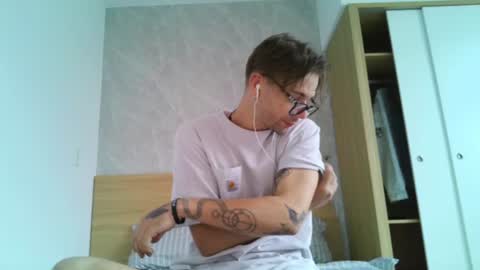 Snapshot of samgorgeous chatting on July 4, 8:31 am Fansly - Top4fans online show from July 4, 8:31 am