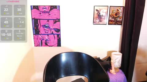 Sam online show from April 18, 4:22 pm