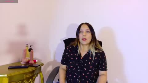 Snapshot of sami_1_8 chatting on June 20, 9:06 pm Samy online show from June 20, 9:06 pm