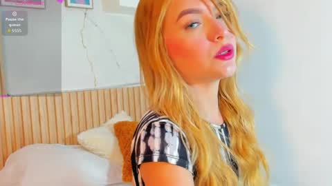 Samanta online show from April 11, 11:42 pm