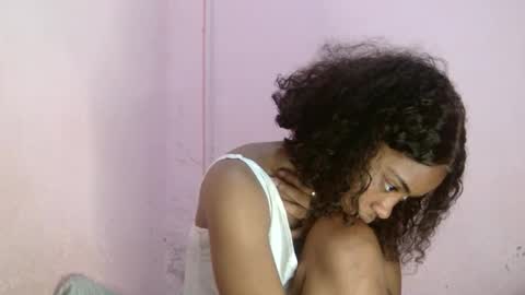 samina2255 online show from September 29, 8:46 pm