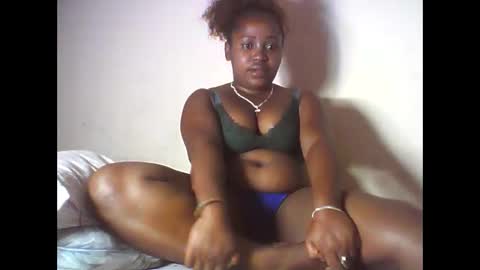 samirah_69 online show from April 16, 9:39 pm