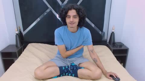 samisaturno online show from February 16, 8:05 pm