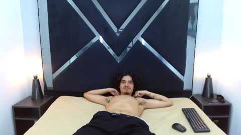 Snapshot of samisaturno chatting on March 14, 8:03 pm samisaturno online show from March 14, 8:03 pm