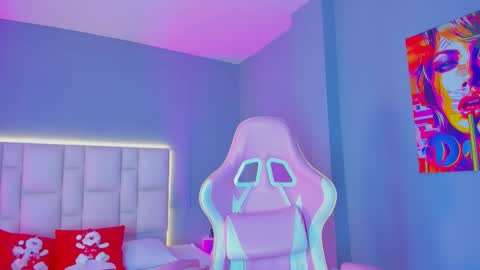 Sammy Rose online show from January 6, 7:39 pm